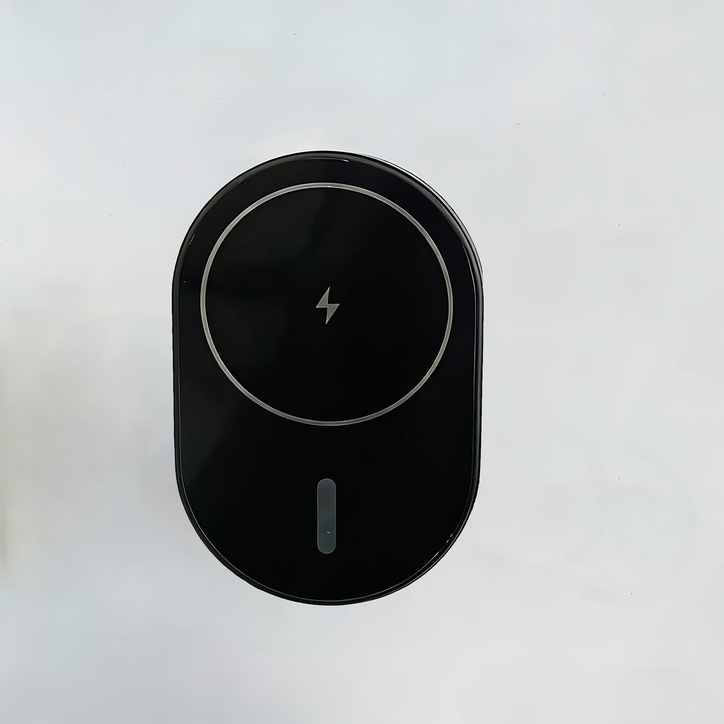 OvaDrive : Une fixation instantanée et une charge rapide, même sur les routes sinueuses.