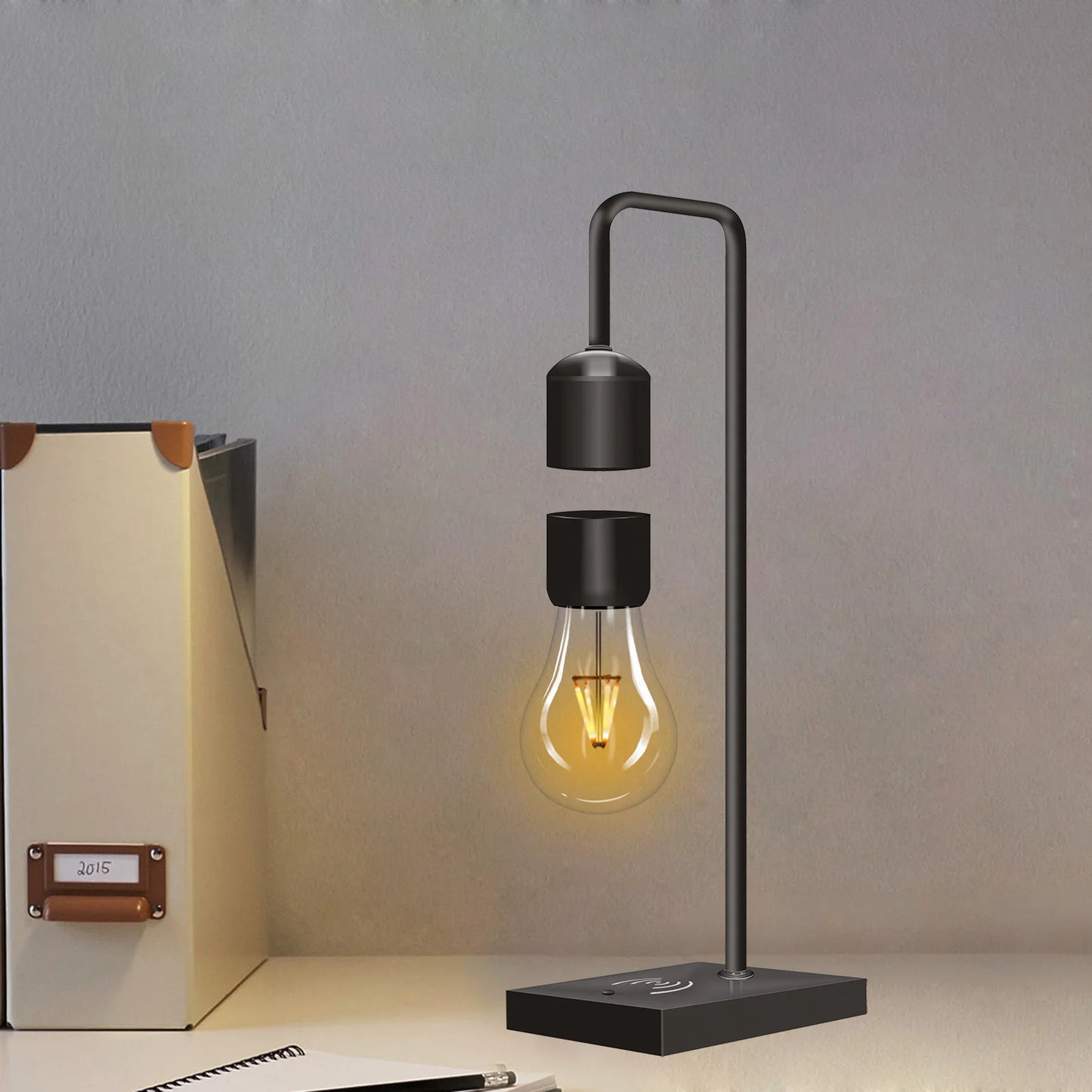 AuraFloat : La magie d'une lumière en suspension pour sublimer votre intérieur.